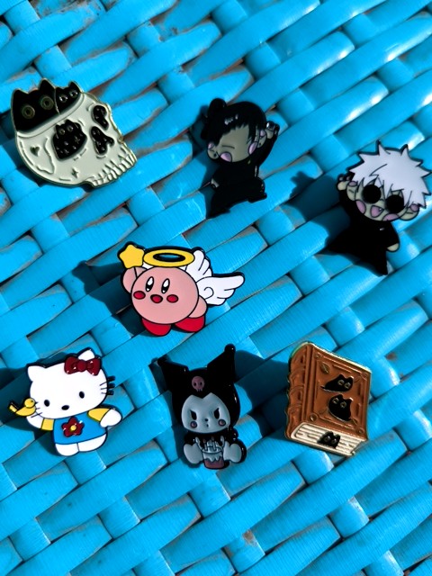 Pin metálico 