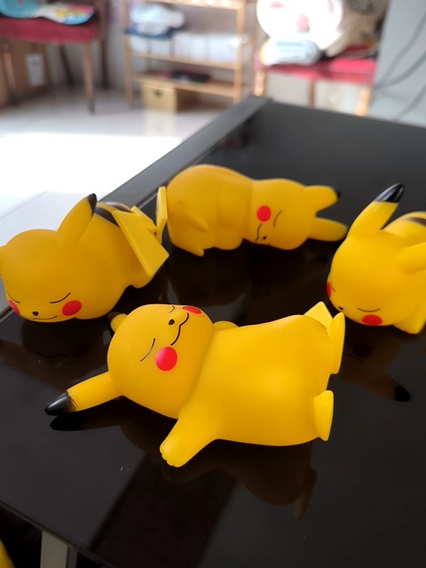 Lámpara Pikachu